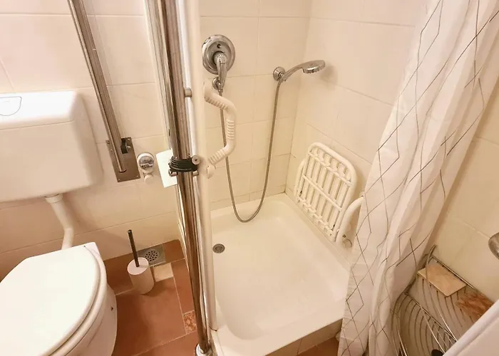 Spacious Apartman